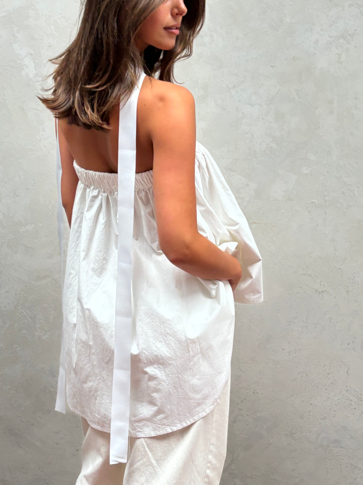 The Ariel in White