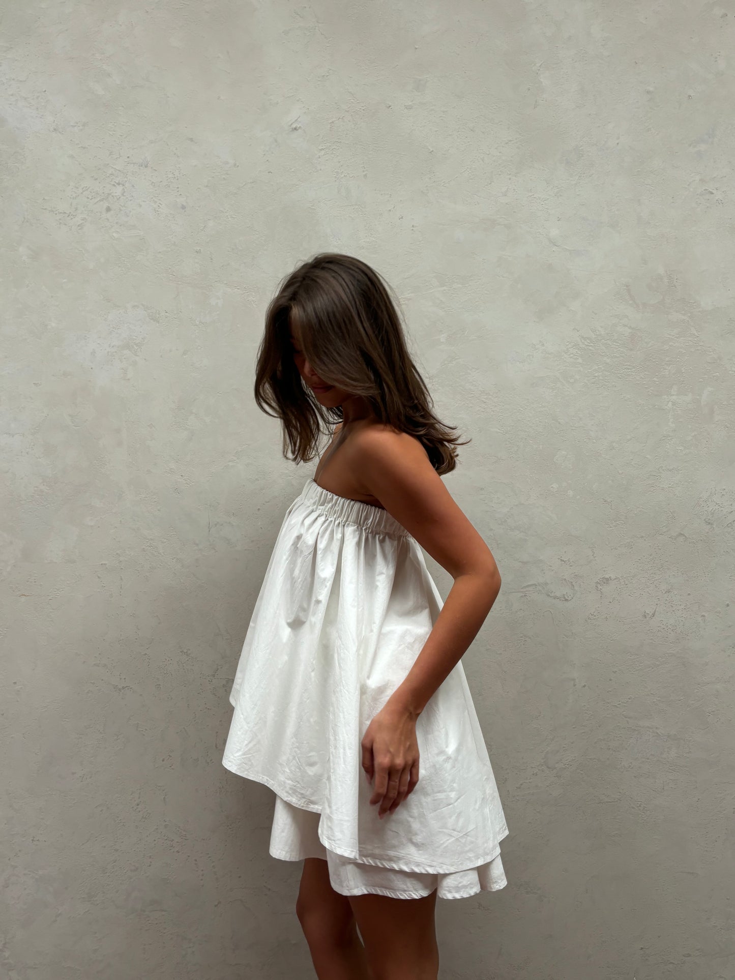 The Ariel in White