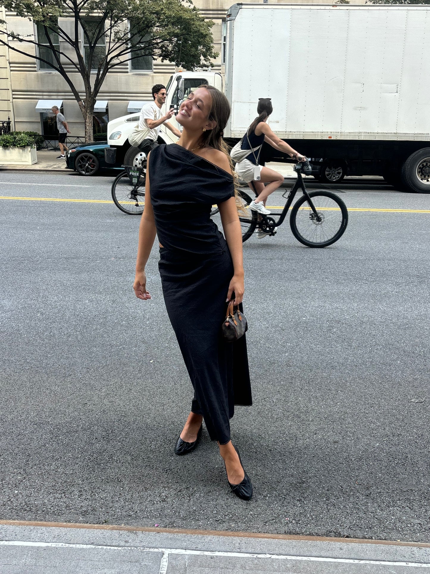 The Madison Ave Maxi Skirt Black