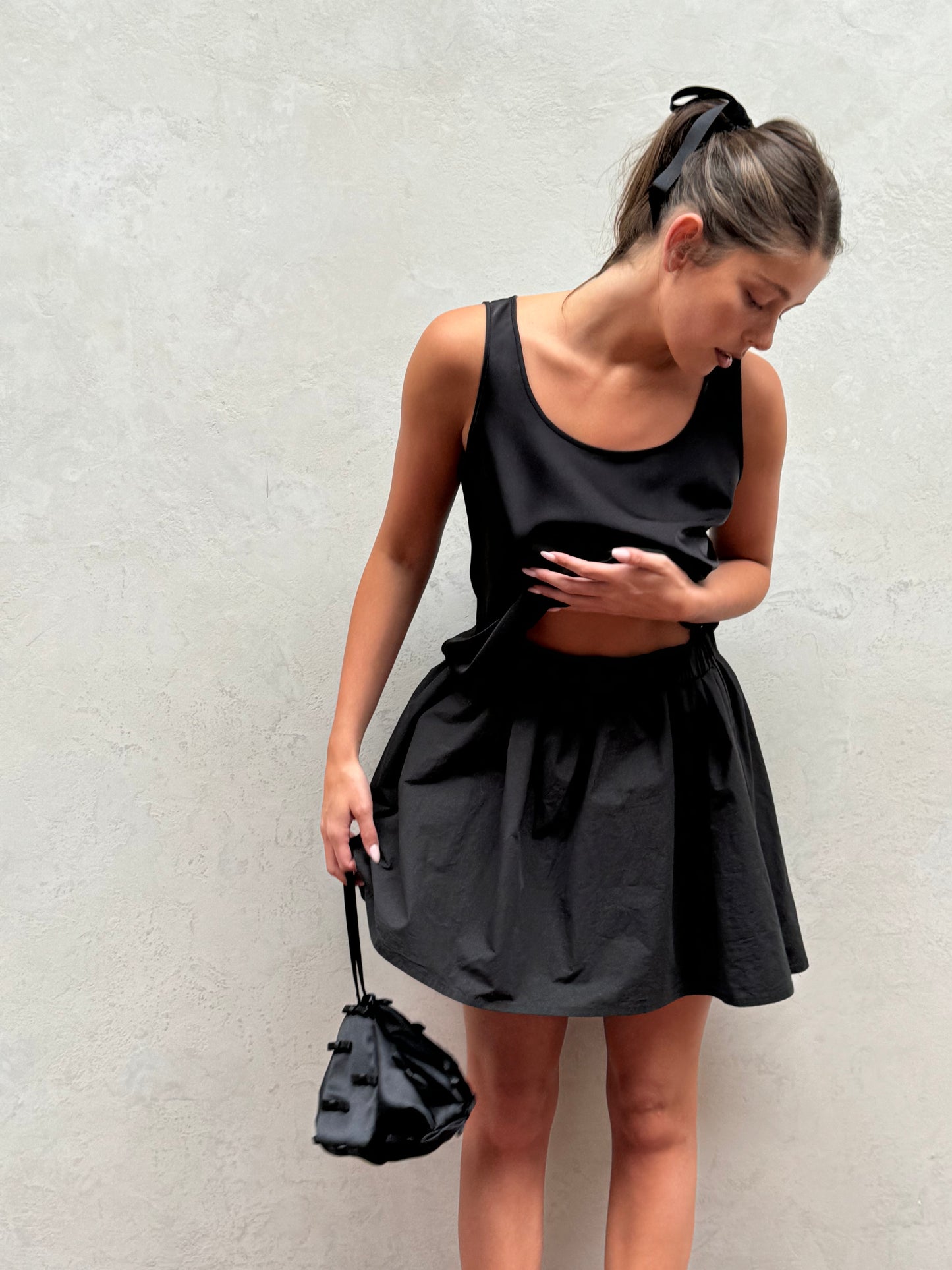 The Ariel in Black