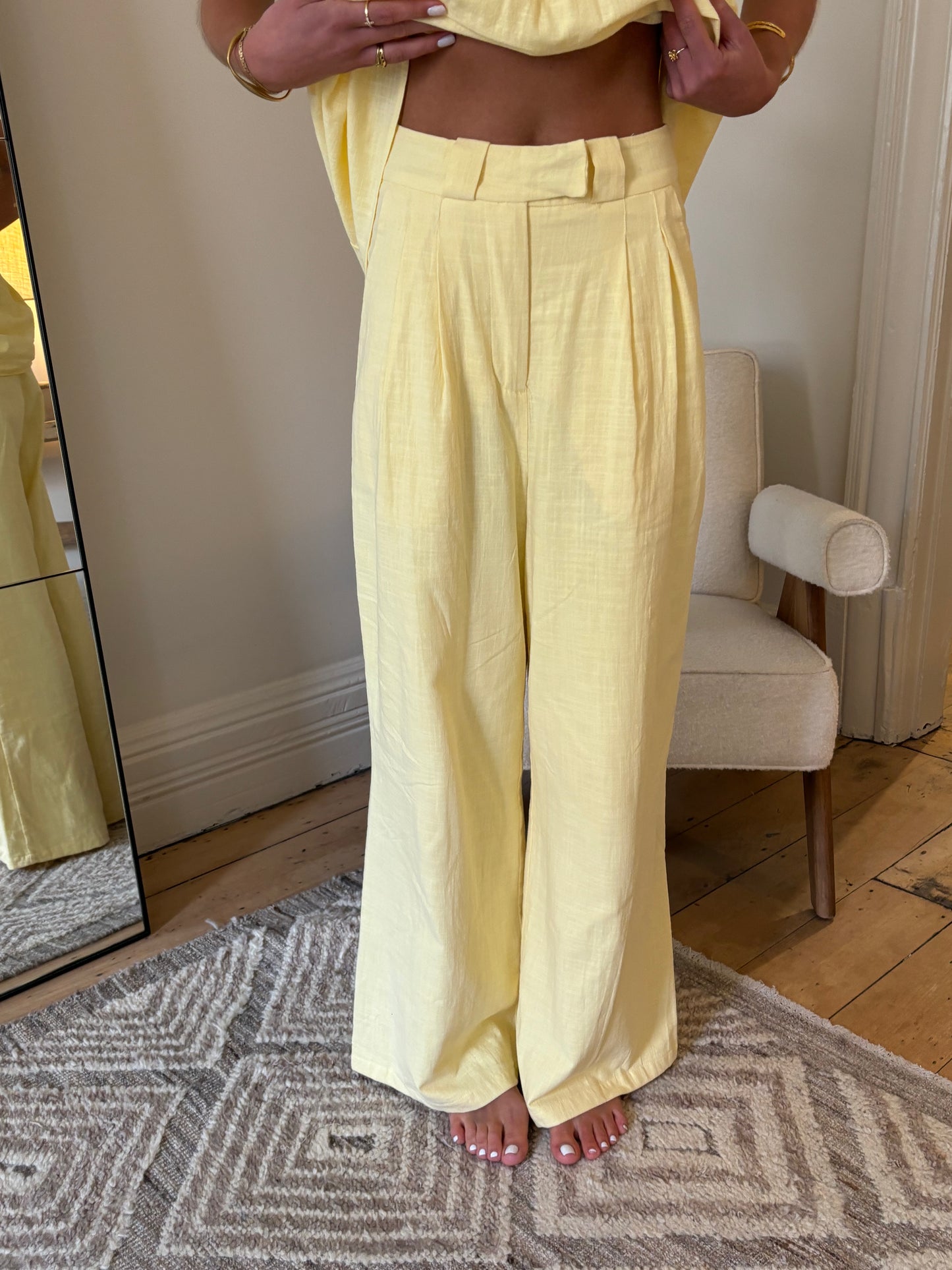 The Greta Pant in Baby Yellow