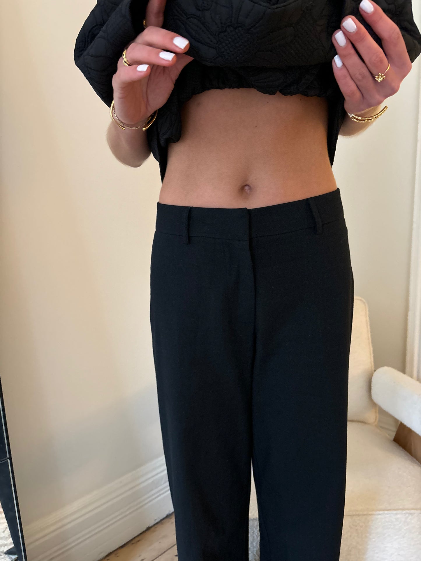 The Low Waisted Bianca Pant in Black