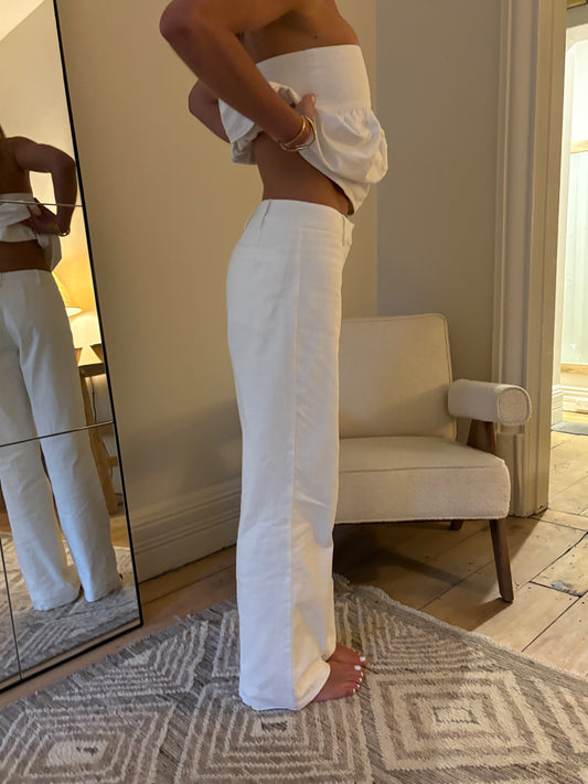 The Low Waisted Bianca Pant in White