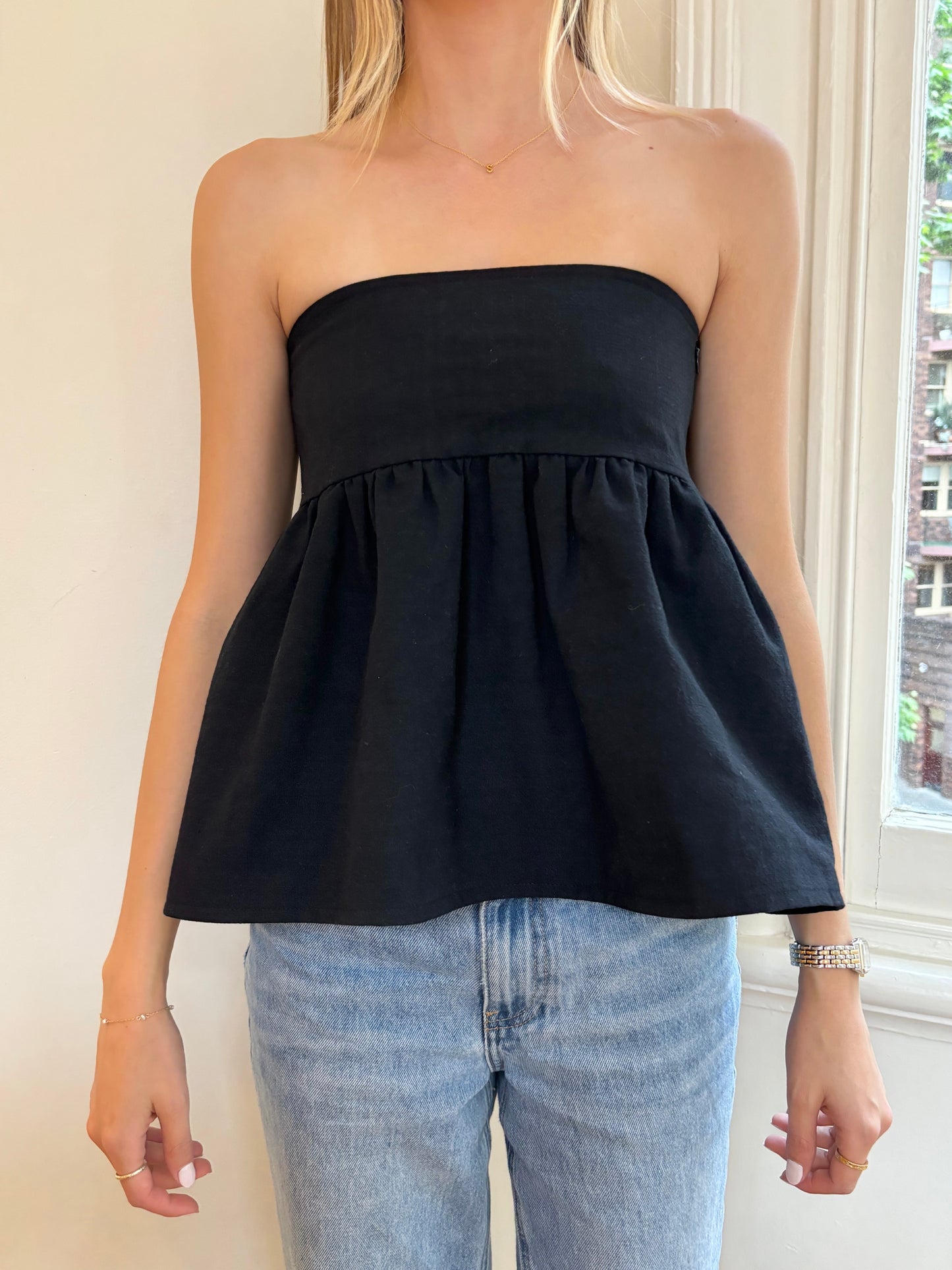 The Charlotte Puffy Top in Black